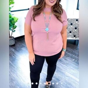 NWT Plus Size Pink Short Sleeve Blouse Top - Size 2XL